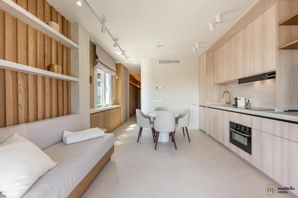 Penthouse Puente Ref #105 Marbella