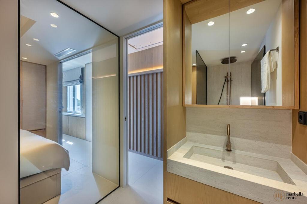 Penthouse Puente Ref #105 Apartment *
