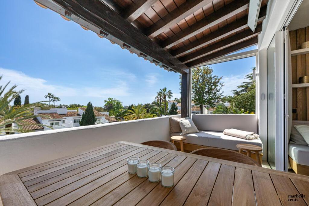 Penthouse Puente Ref #105 Marbella
