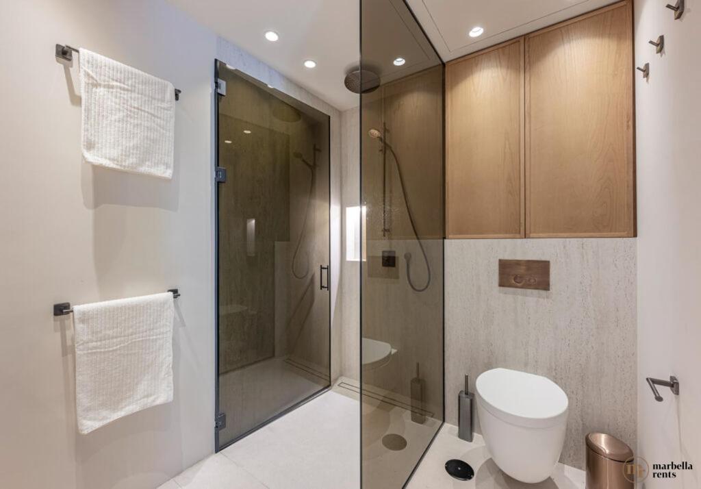 Penthouse Puente Ref #105 Apartment *